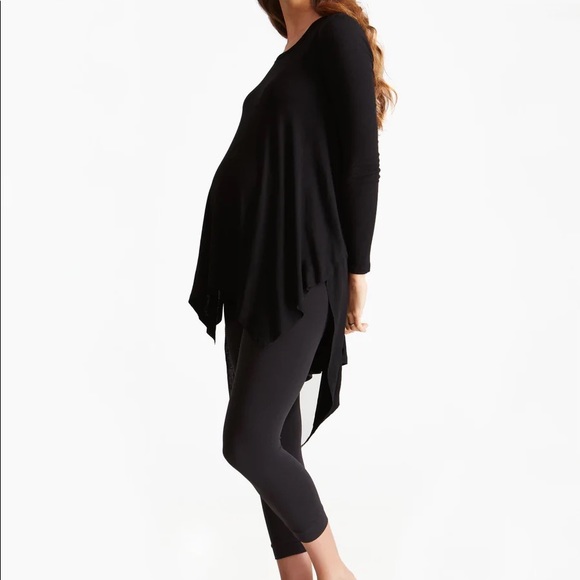 Ingrid and Isabel, Handkerchief Long Sleeve Tunic in Grey, Small (maternity) - Picture 13 of 14